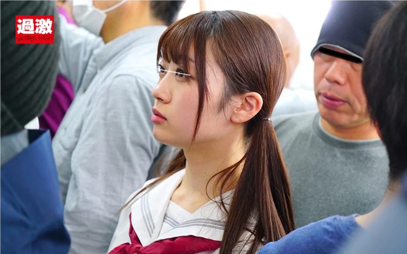 【制服切り裂き】夏服セーラー服をハサミで切り裂いてから着衣SEX